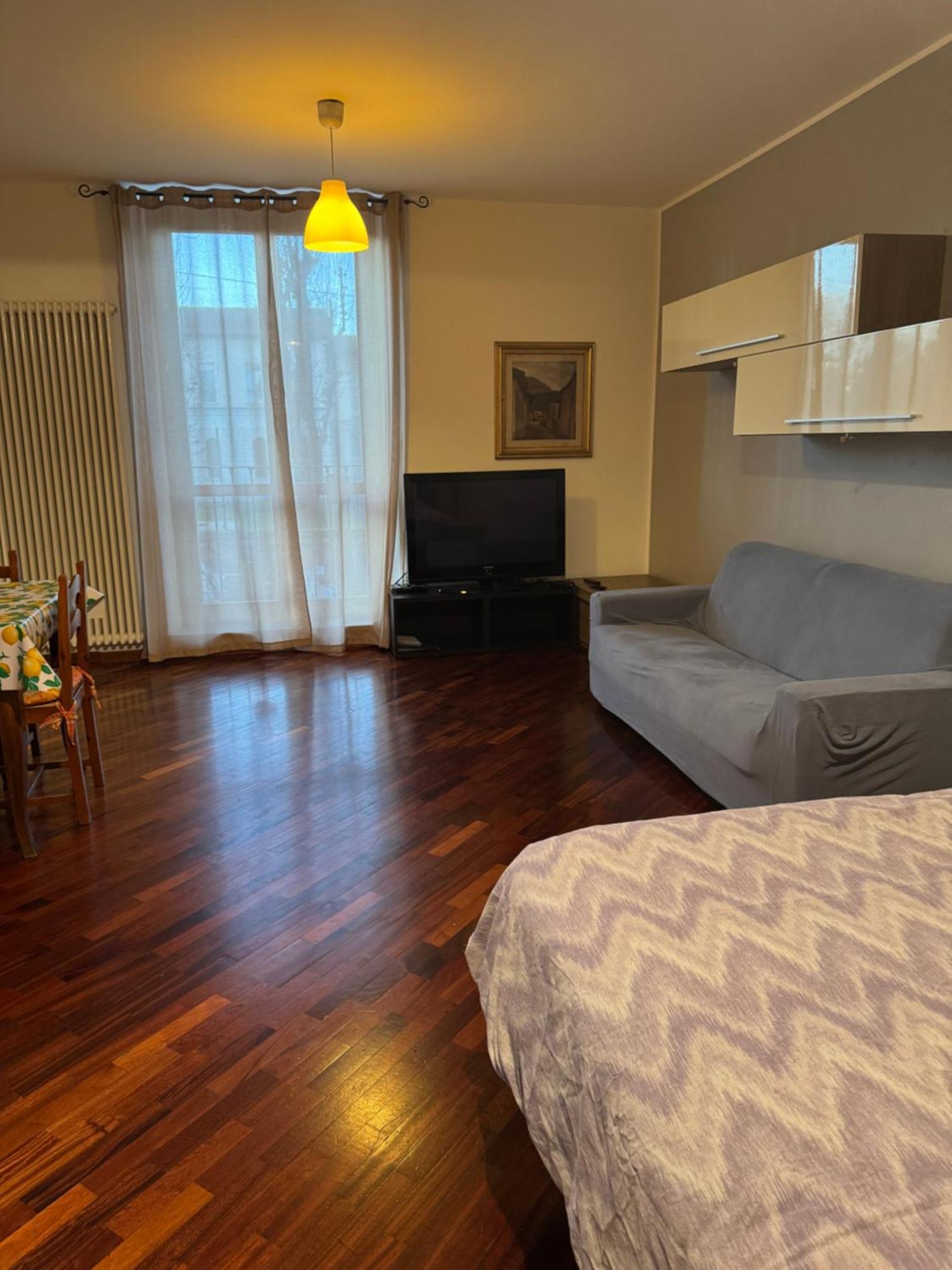 Apartamento Ampio monolocale Brescia Exterior foto
