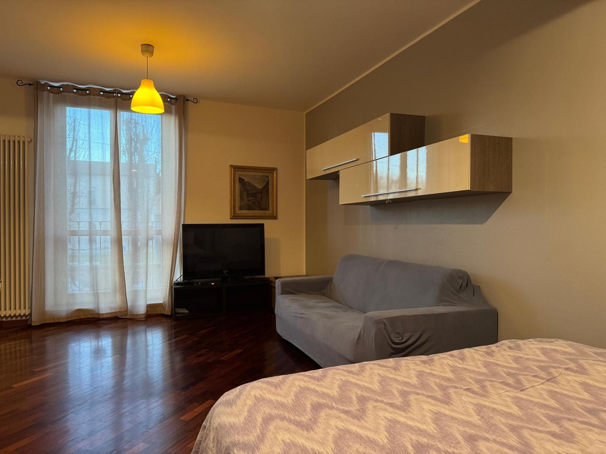 Apartamento Ampio monolocale Brescia Exterior foto