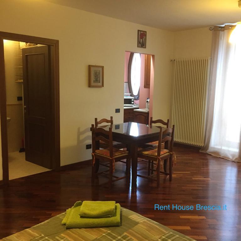Apartamento Ampio monolocale Brescia Exterior foto